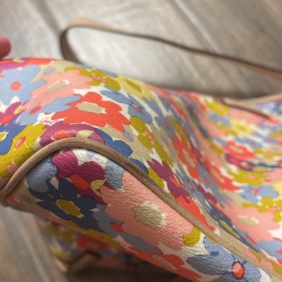 Floral coach tote - Picture 6 of 10